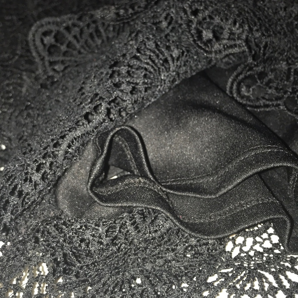 Black Fringe/lace Shorts - Picture 5 of 6